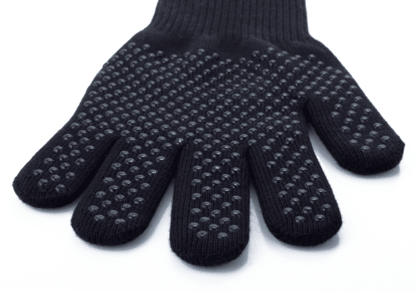 Valiant_Heat-Resistant-Gloves-Grip-close-up-2_RGB_72DPI.png
