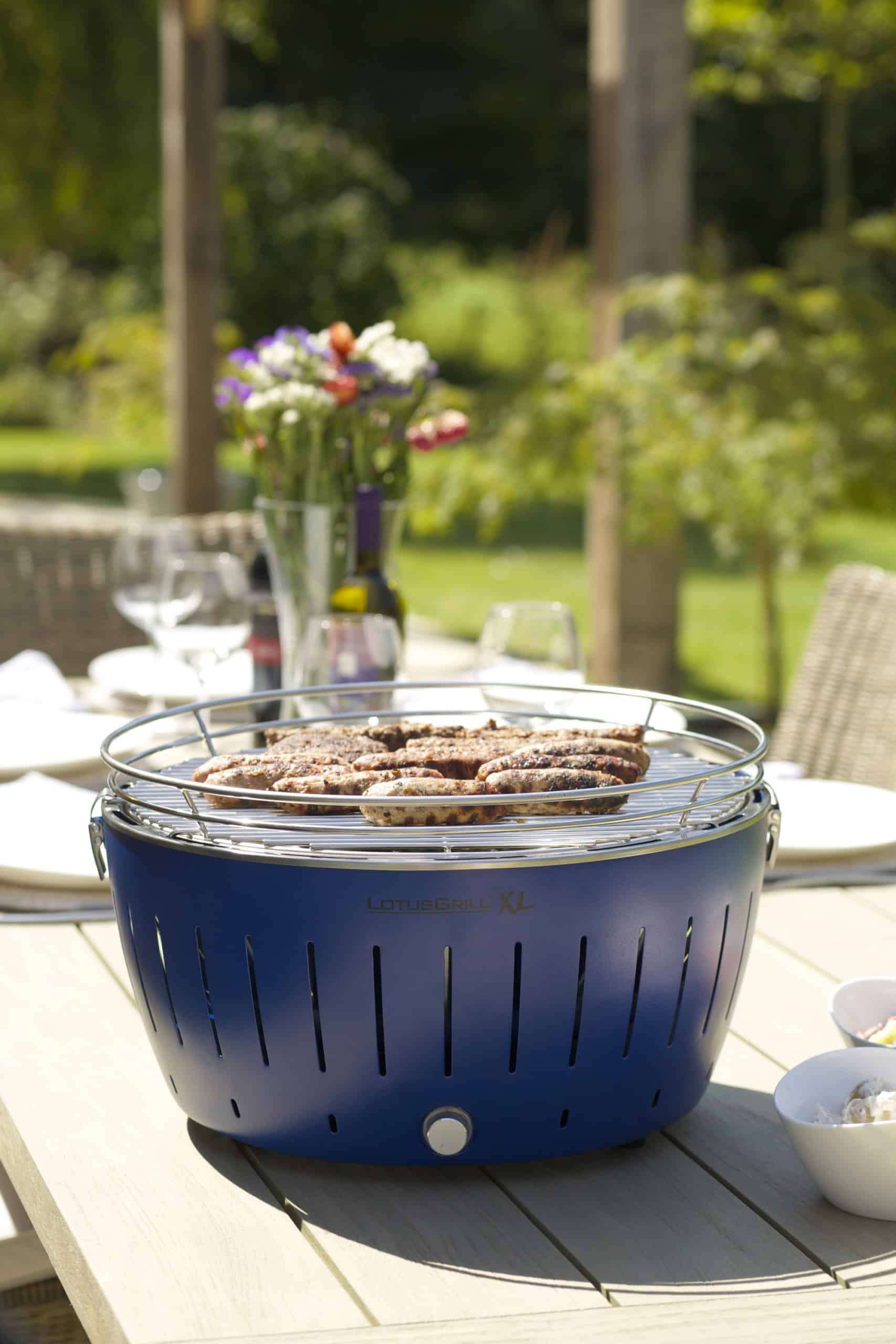 The Family-Friendly Tabletop BBQ Grill: The LotusGrill - Maison Flair